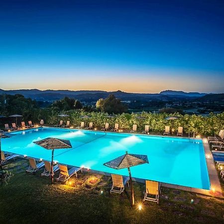 Su Gologone Hotel Oliena Exterior photo