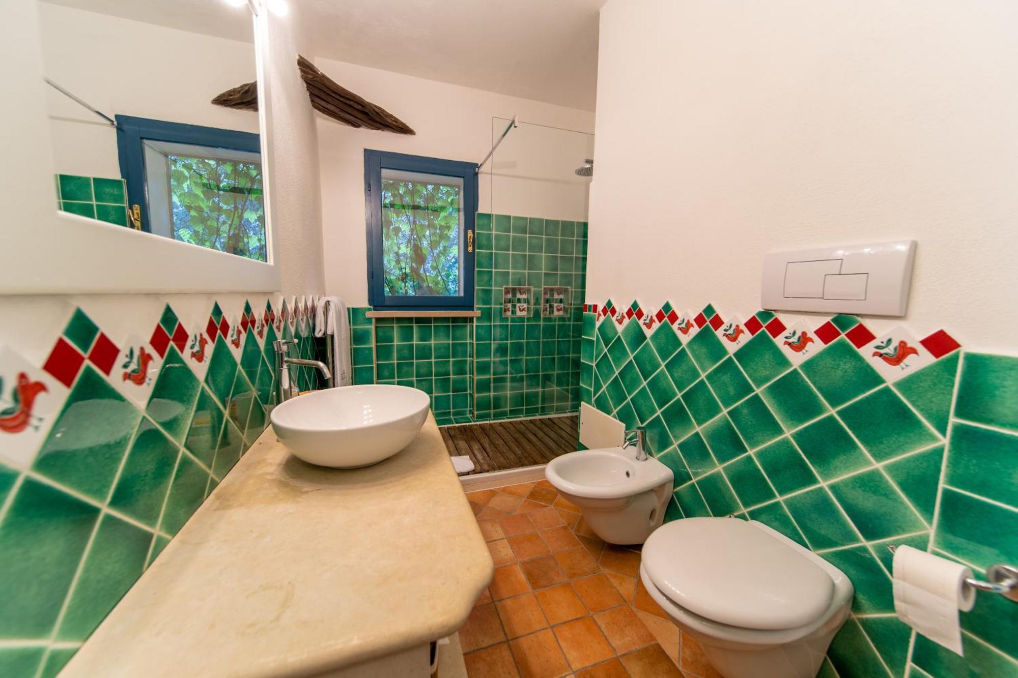 Su Gologone Hotel Oliena Exterior photo