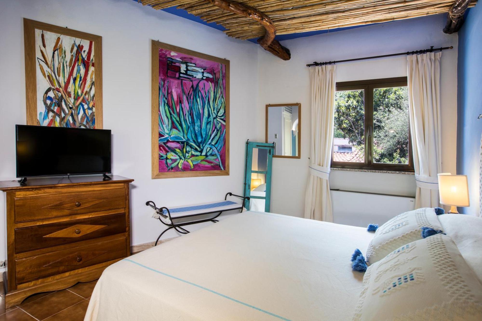 Su Gologone Hotel Oliena Exterior photo