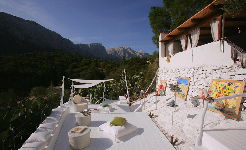 Su Gologone Hotel Oliena Exterior photo