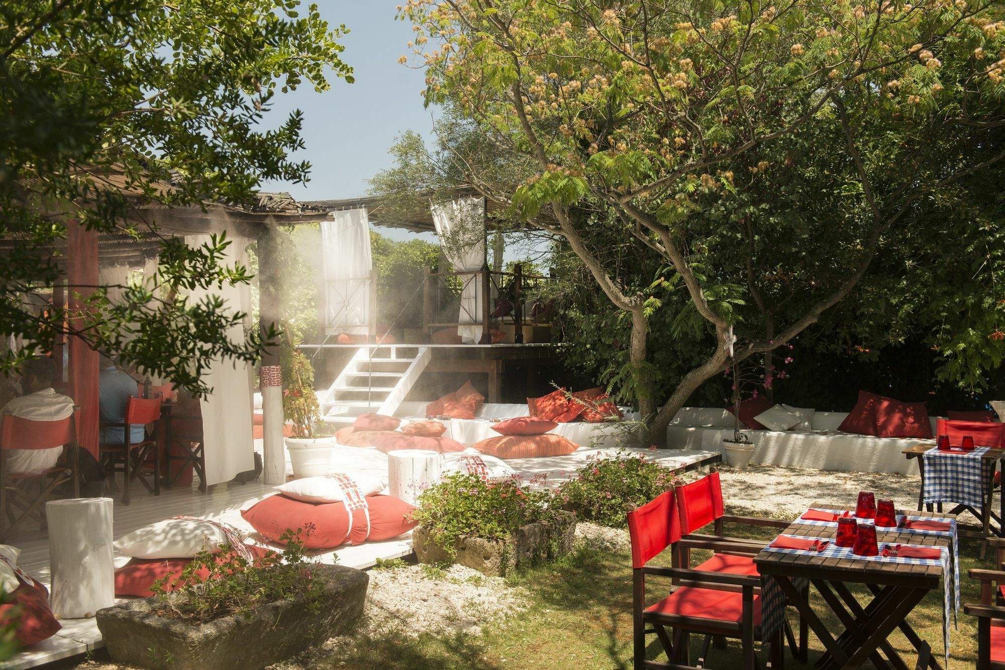 Su Gologone Hotel Oliena Exterior photo